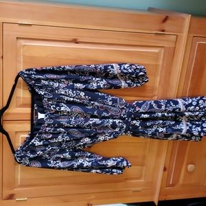 5 for $20 NWOT navy paisley romper